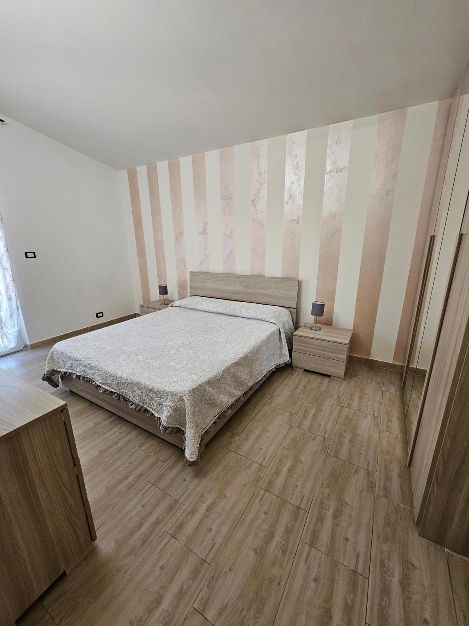 Villa Center Appartamenti Nel Verde In Citta 坎波巴索 外观 照片