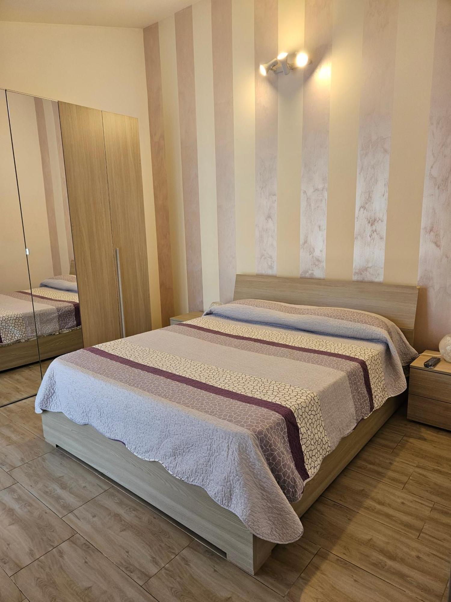 Villa Center Appartamenti Nel Verde In Citta 坎波巴索 外观 照片